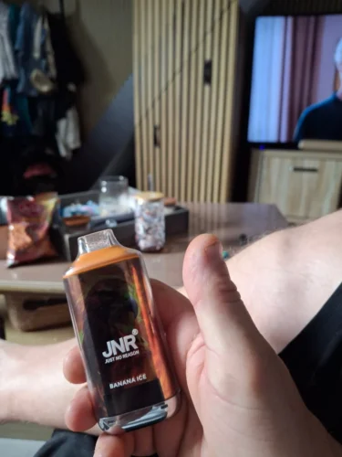 (Europe warehouse direct delivery 3-7 days)JNR Falcon X 18000 Puffs | 2% nicotine, 24mL, dual mesh & core, LED display, airflow control photo review